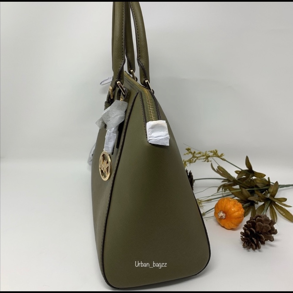 Michael Kors Ciara Large Top Zip Satchel - Picture 2 of 6